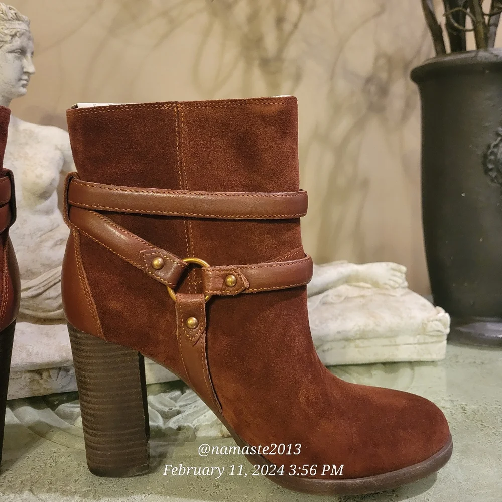 Ugg Dandridge Suede Heeled Boot Hardware Buckle Designer Slip-On #722 New - Picture 8 of 14